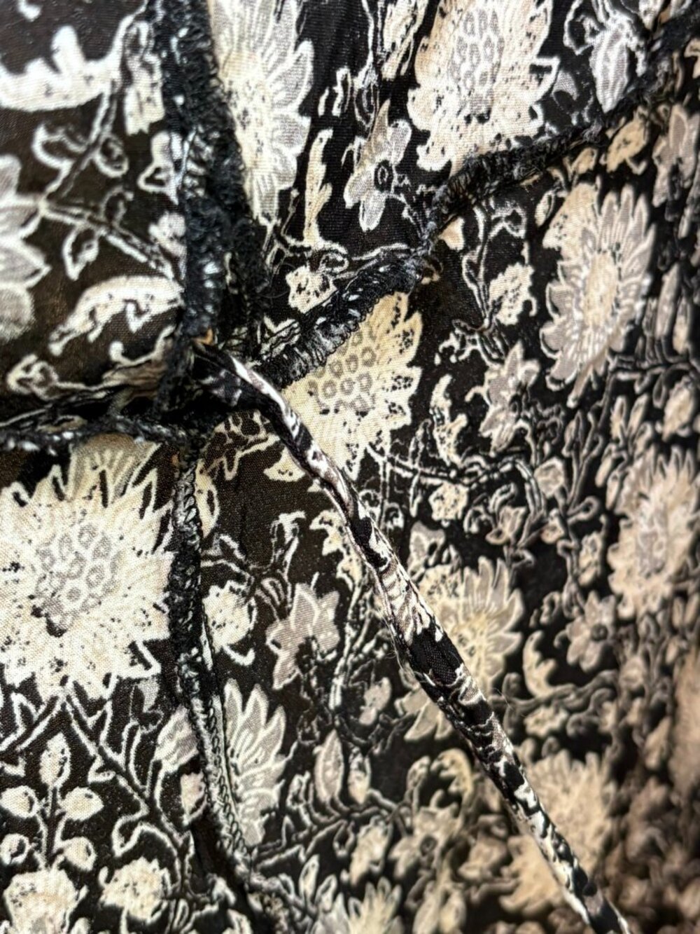 Lucky Brand Black White Paisley Floral Boho Festival Beth Dutton Wrap Midi Dress - Picture 5 of 14